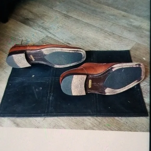 Vero Cuoio Brown Oxfords with Vintage Patina Very Unique  display picture 2